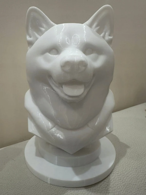 AKITA-INU-Majestatyczne-Popiersie-3D-z-Postumentem.jpg