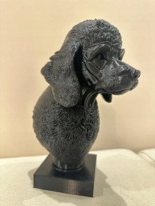 DUZY-PUDEL-CZARNY-Wyjatkowa-Statuetka-25cm-PREZENT-Druk-3D-EAN-GTIN-5908023920372.jpg