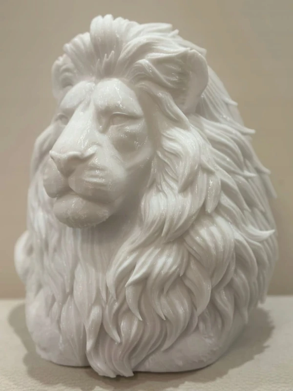 Krolewski-Lew-Potega-i-Majestat-w-Twoim-Domu-Druk-3D-Producent-nieznany-producent.jpg